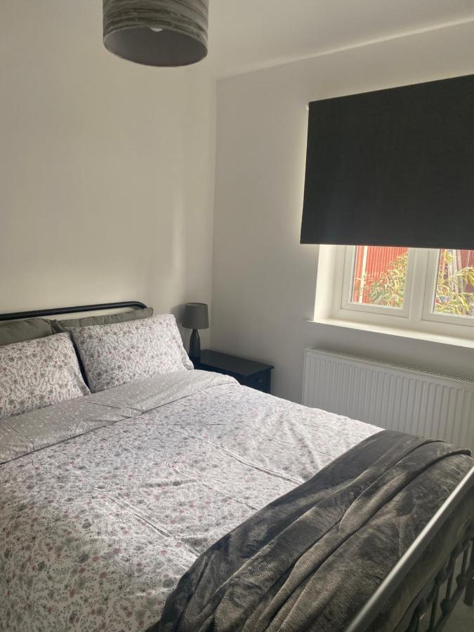 Hameway House- Stunning 4 Bedroom House With A Spacious Kitchen * Londra